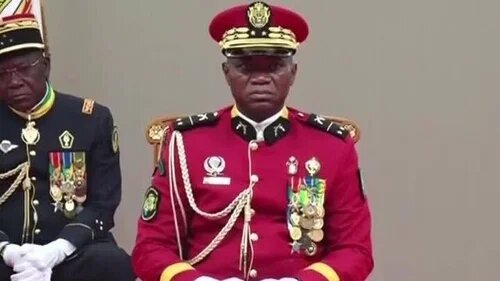 Gabon coup leader sworn in as transitional president