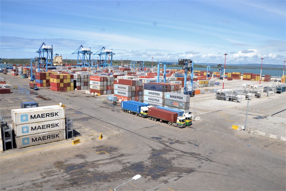 KPA inches ports closer to private management