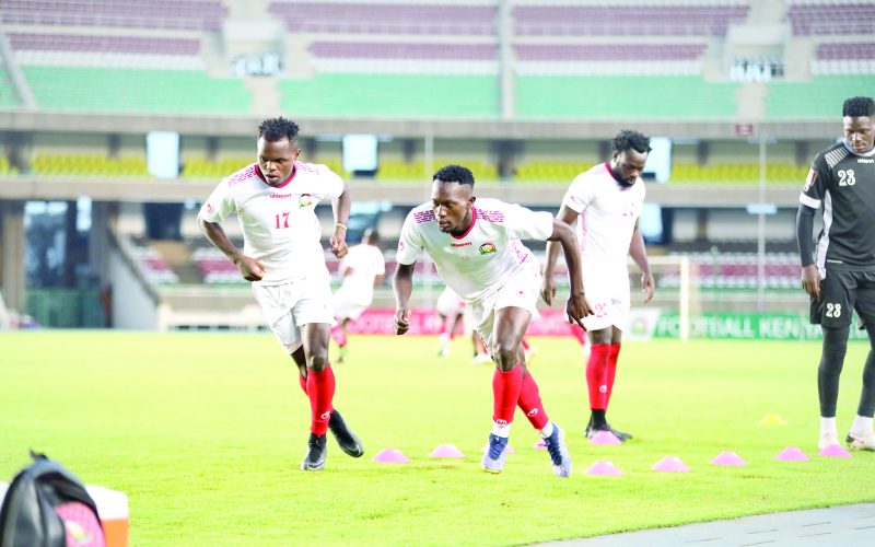 Amos Nondi (left) with Duke Abuya (right) train with Harambee Stars at Kasarani after they returned from Qatar.  PHOTO/Print