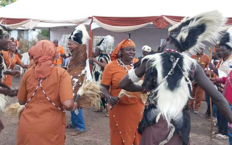 An entertainment group entertains guest during the crowning of Kajiado Kiama Kiama council of elders patron Kago Kiango at Enkasiti Kitengela. PHOTO/Christine Musa