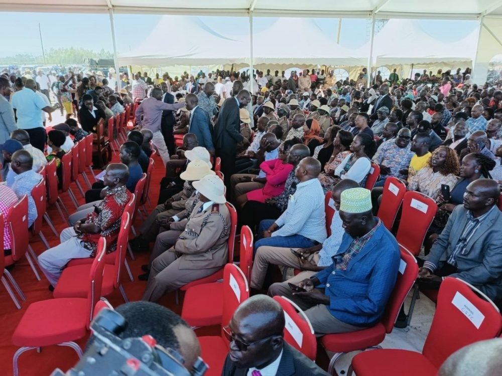 Expectant residents turn up to welcome Ruto in Nyanza