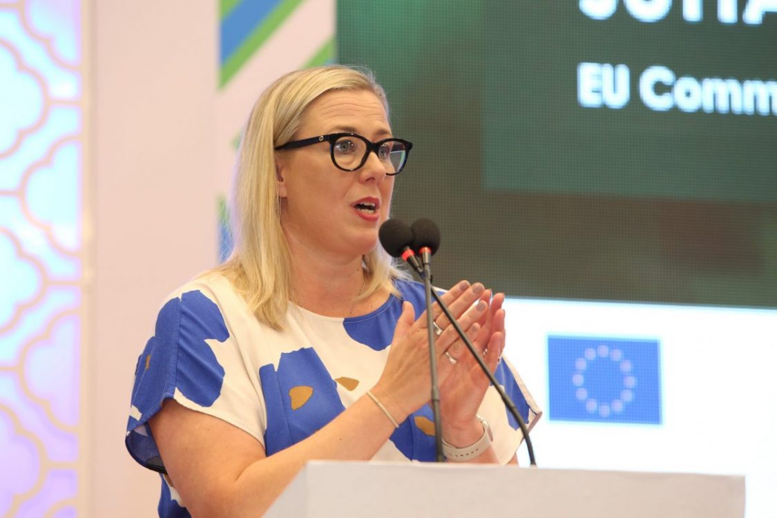 EU launches Digital Economy literacy package for schools