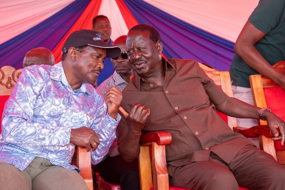 ‘Kalonzo ni mtu mwaminifu’ – Raila tells off Ruto after claims Wiper boss is too weak to unseat him