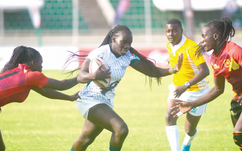 Kenya Lionesses playmaker Grace Adhiambo with a break against Uganda women’s team during the 2021 Safari Sevens competition at the Nyayo National Stadium in Nairobi.