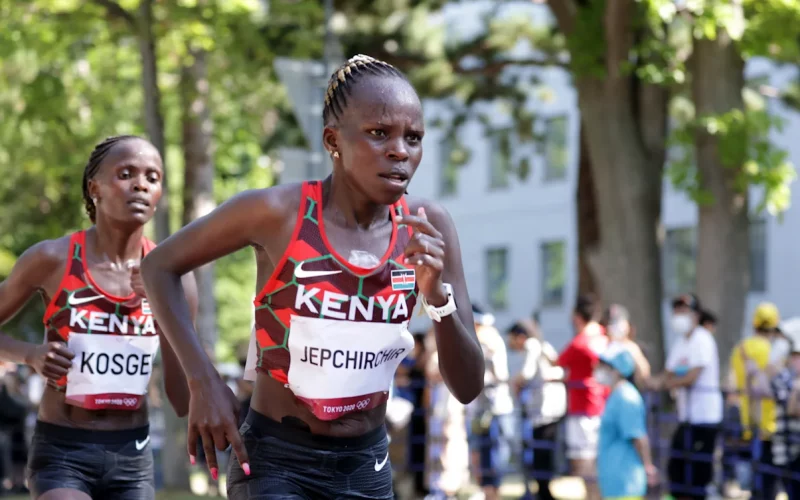 Peres Jepchirchir and Brigid Kosgei in a past action. PHOTO/Olympics.com