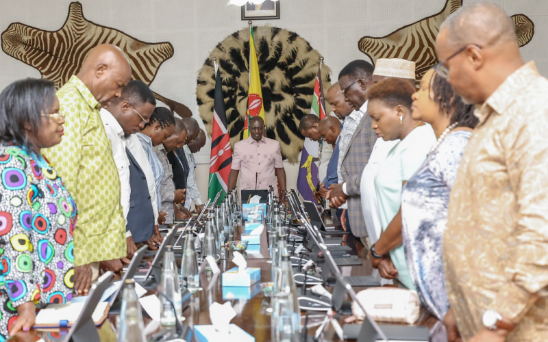 A prayer before the Cabinet meeting in Mombas. PHOTO/William Ruto/X