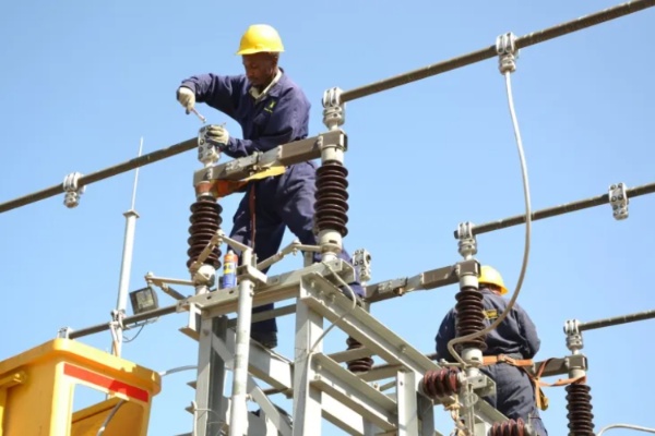 Firm on the spot over frequent outages, power failures