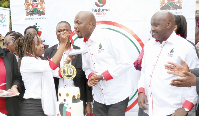 Kuria warns public servants against laxity