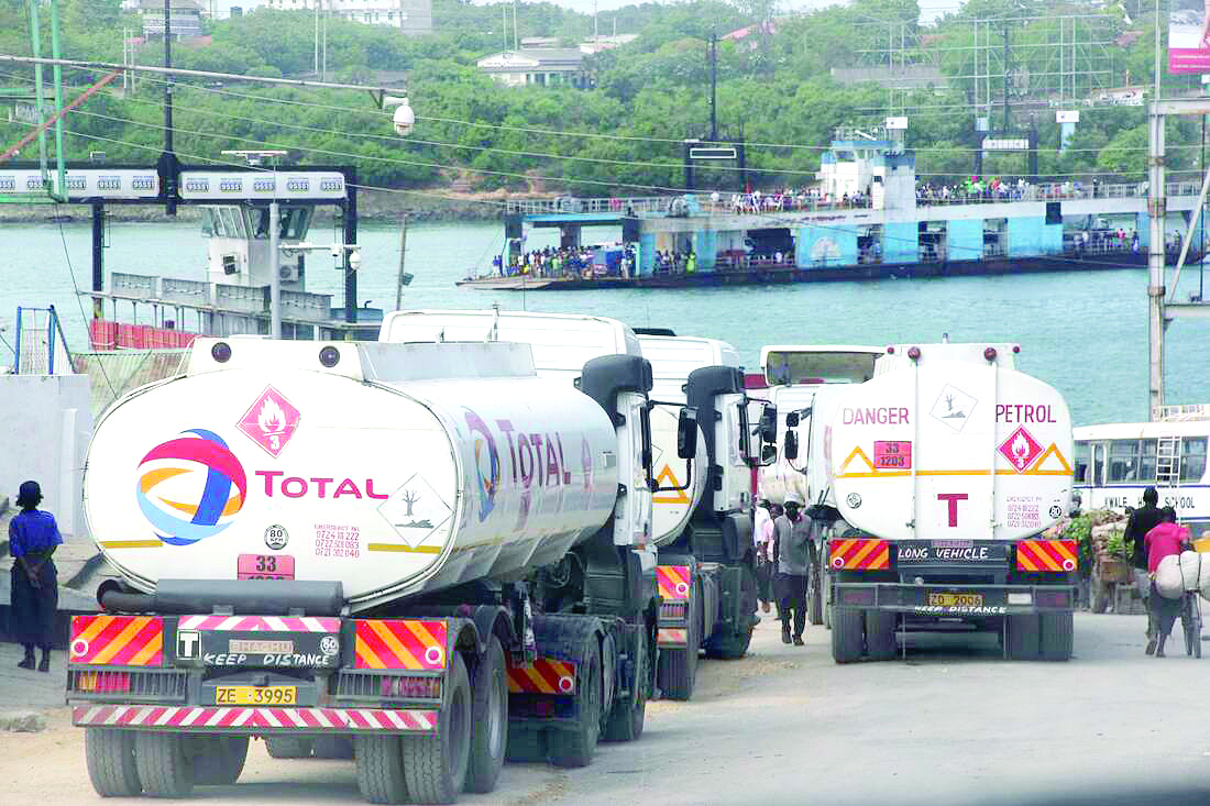 Uganda cuts flow of fuel from Kenya