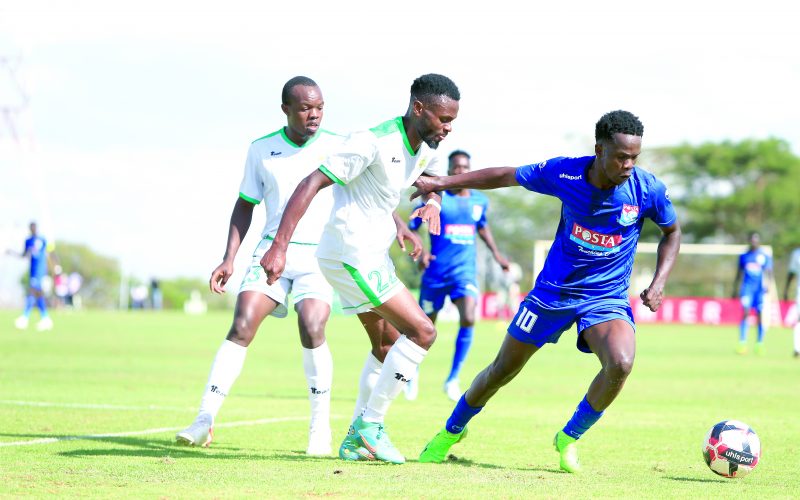 Curtis Wekesa of Posta Rangers FC (R) shields the ball from Julius Masaba (C) and Keith Imbali of Kariobangi Sharks during their FKF-PL match played at Kasarani Stadium Annex in Nairobi on September 30 2023. PD/ RODGERS NDEGWA