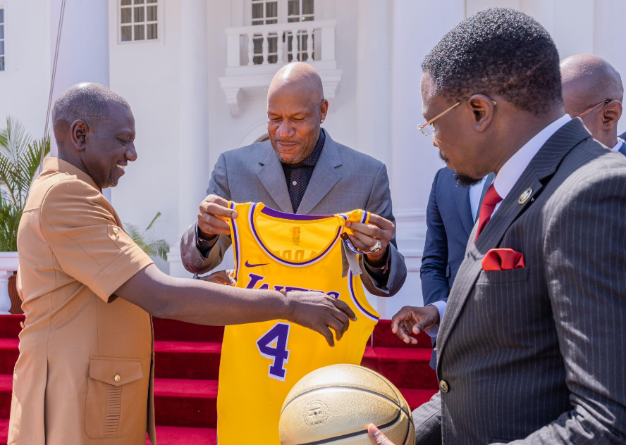 President William Ruto with NBA Africa CEO Victor Williams and Sports CS Ababu Namwamba