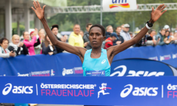 Gladys Chepkurui leads Kenyan quartet to clean sweep in Bangsaen21 Half Marathon