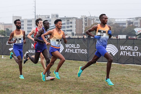 Athletes during the Austin Cross Country in Texas. PHOTO/RunblogRun