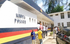 An view of the entrance at the Central Police Station, Nairobi. PHOTO/Print