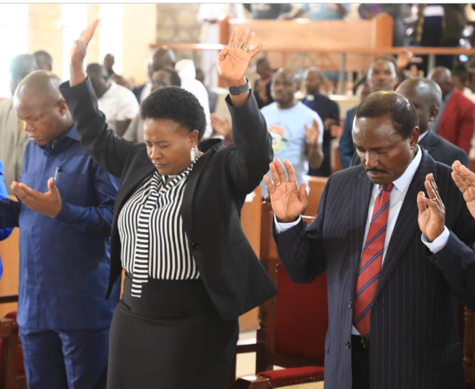 ‘We will force you into Presidency’ – Wavinya tells Kalonzo