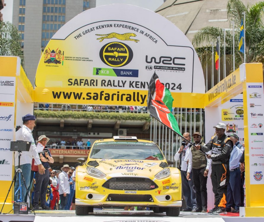 PHOTOS: Ruto flags off 2024 WRC Safari Rally, asks organisers to extend event