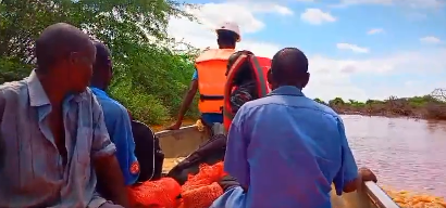 Garissa: 8 evacuated to safety after floods maroon Qahira Farm