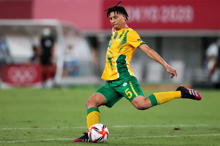 Footballer shot dead in carjacking incident