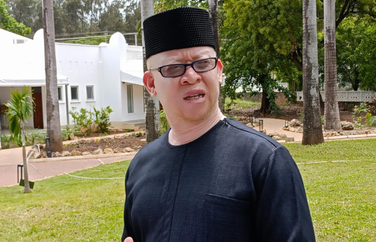 Government Spokesperson Isaac Mwaura