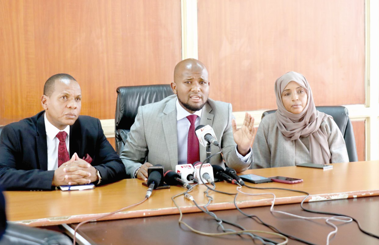 Tana River Senator Danson Mungatana, Bura MP Yakub Kuno and Tana River Women Rep Amina Dika address the press in Nairobi on the floods sitiuation in the county, yesterday. PHOTO/ Kenna Claude