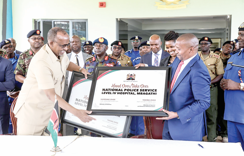 Interior CS Kithure Kindiki and DEfence CS Aden Duale at the ceremony of the National Police Service Level IV Hospital, Mbagathi on Friday. PHOTO/Print