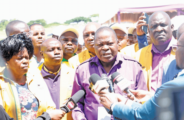 Kuppet condemns State’s contract plan