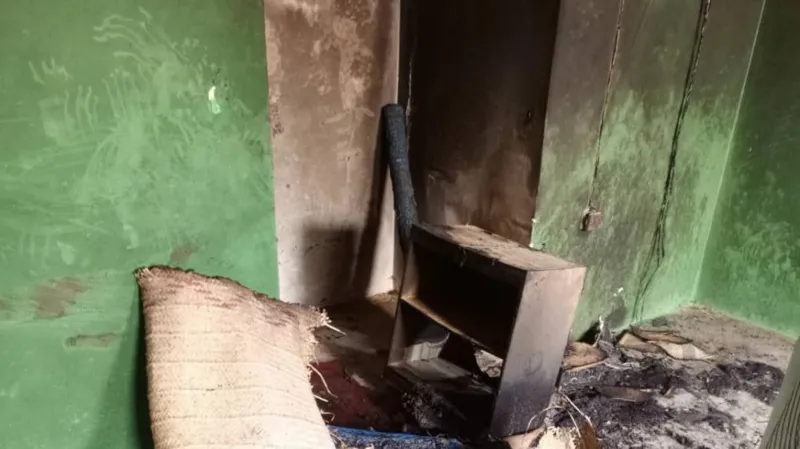 Worshippers locked in Nigeria mosque, set on fire
