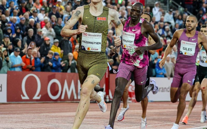 Jakob Ingebrigtsen leads Timothy Cheruiyot in Oslo. PHOTO/@Diamond_League/X