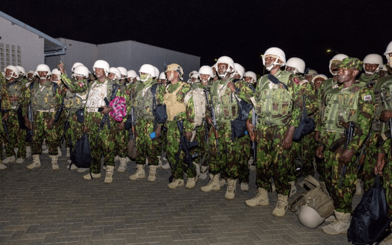 The first contingent of Kenyan police deployed to Haiti 