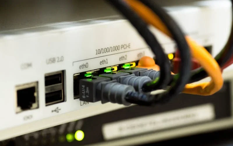 Safaricom linked the disruption in internet connectivity on June 25 to an outage of its two undersea cables that deliver internet in and out of the country. PHOTO/Pexels