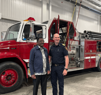 Canadian mayor donates Ksh245M ladder truck to Siaya County