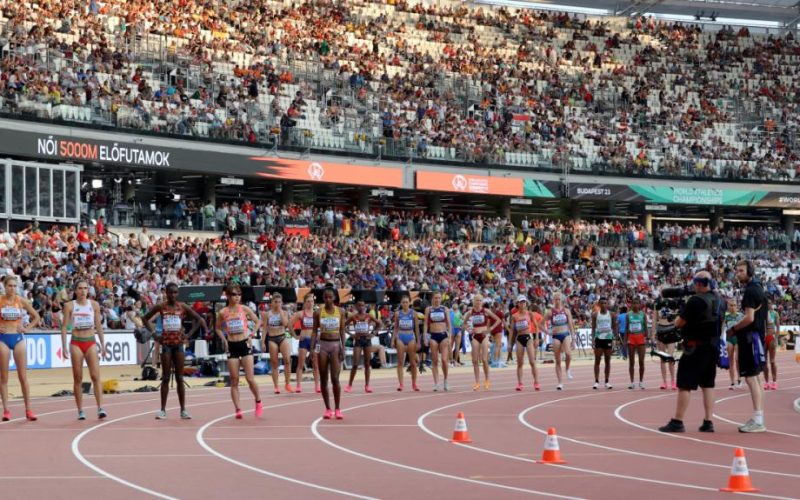 Athletes prepare to race at a past world meet. PHOTO/Runnerspace