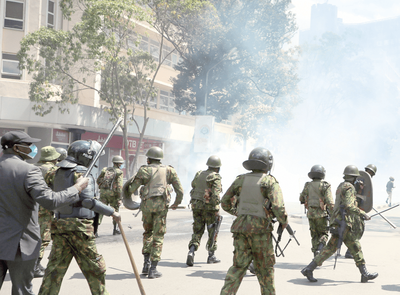 UNICEF condemns police for using teargas at primary schoolchildren