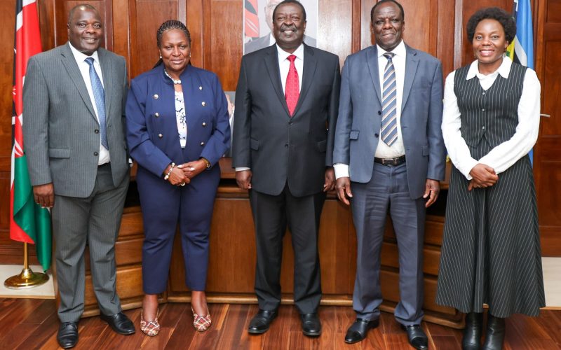 Prime Cabinet Secretary Musalia Mudavadi and former Orange Democratic Movement (ODM) party leader Wycliffe Oparanya. PHOTO/@MusaliaMudavadi/X