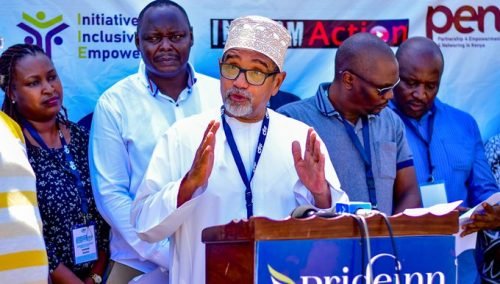 Muslims for Human Rights (MUHURI) director Khelef Khalifa leads members of Civic Freedoms Forum (CFF) during a press conference in Mombasa on Thursday, September 19, 2024. PHOTO/
@thekhrc/X