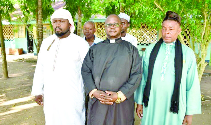 Kilifi religious leaders condemn recent clashes pitying Kilifi governor Gedion Mung’aro and former CS Aisha Jumwa during the Chenda Chenda festival held at Kayafungo in Kaloleni. PHOTO/ Ronald Mwadzombo