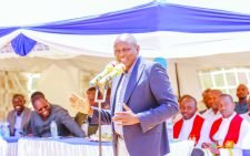 National Assembly Majority Leader Kimani Ichung’wah addresses congregants at MCK Maundu Church in Meru County yesterday. The Kikuyu constituency MP is under siege for his politics. PHOTO/Print