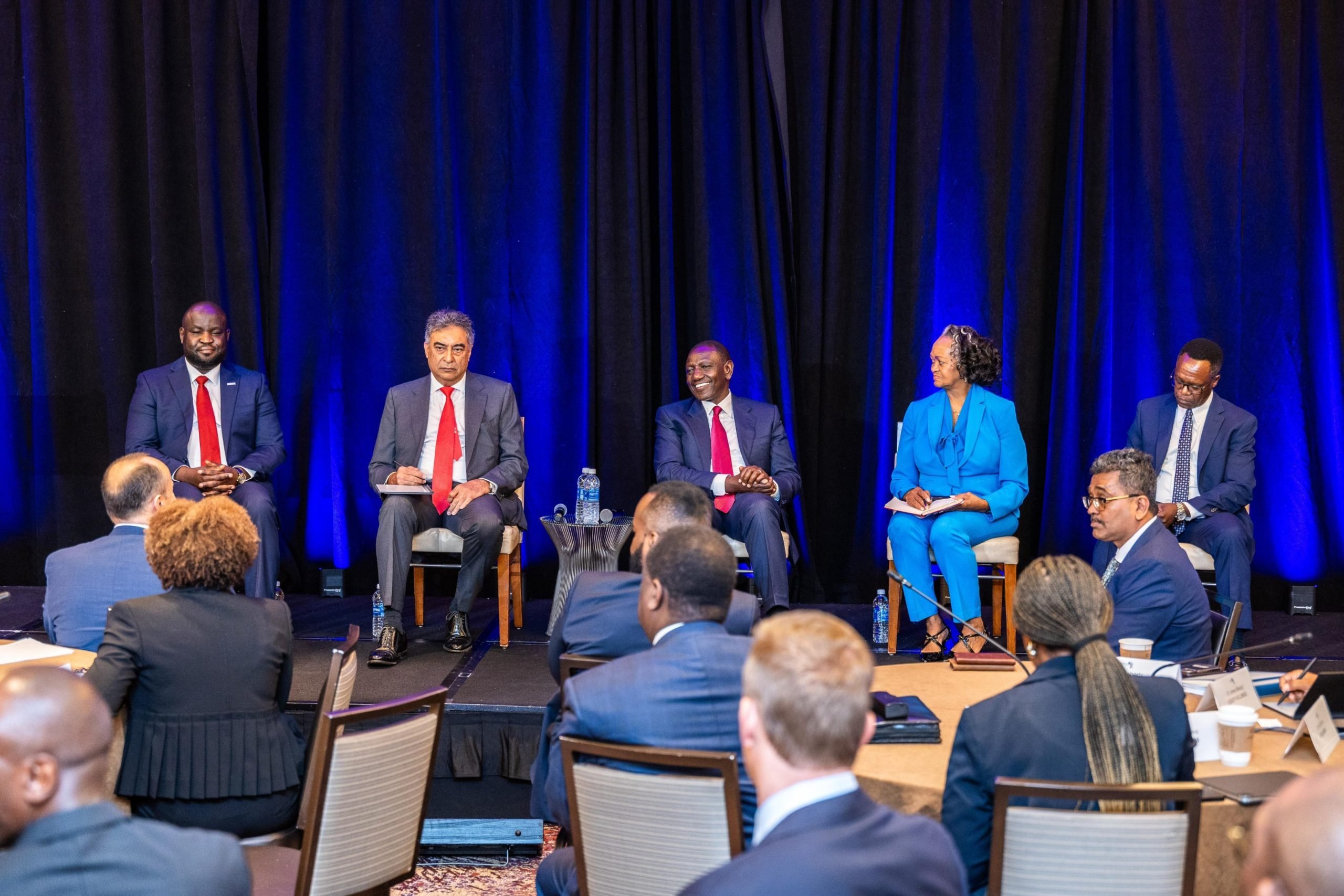 President William Ruto engaging with the American investors during the US-Kenya Business and Investment Roundtable organised by the Corporate Council on Africa on the sidelines of the 79th session of the United Nations General Assembly (UNGA). PHOTO/@StateHouseKenya/X