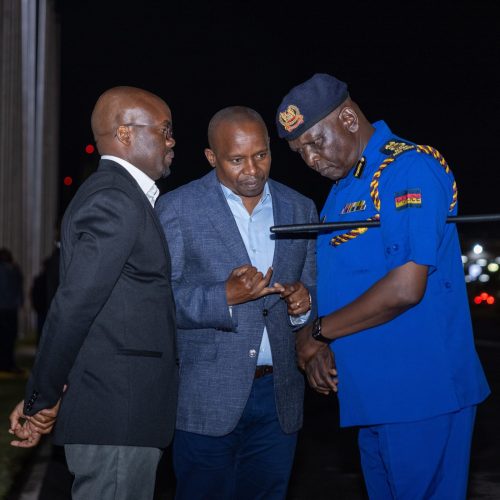 Interior Cabinet Secretary Kithure Kindiki, PS Raymond Omollo and IG Douglas Kanja seeing the President off for his New York trip. PHOTO/@KindikiKithure/X