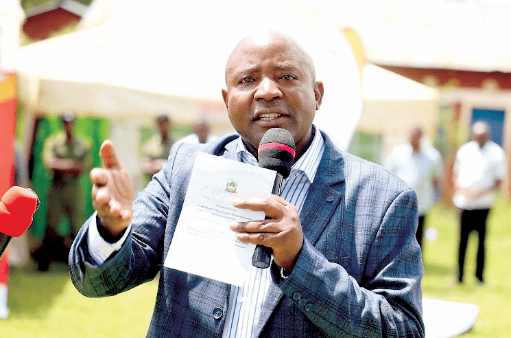 Deputy governor admits problems with county services