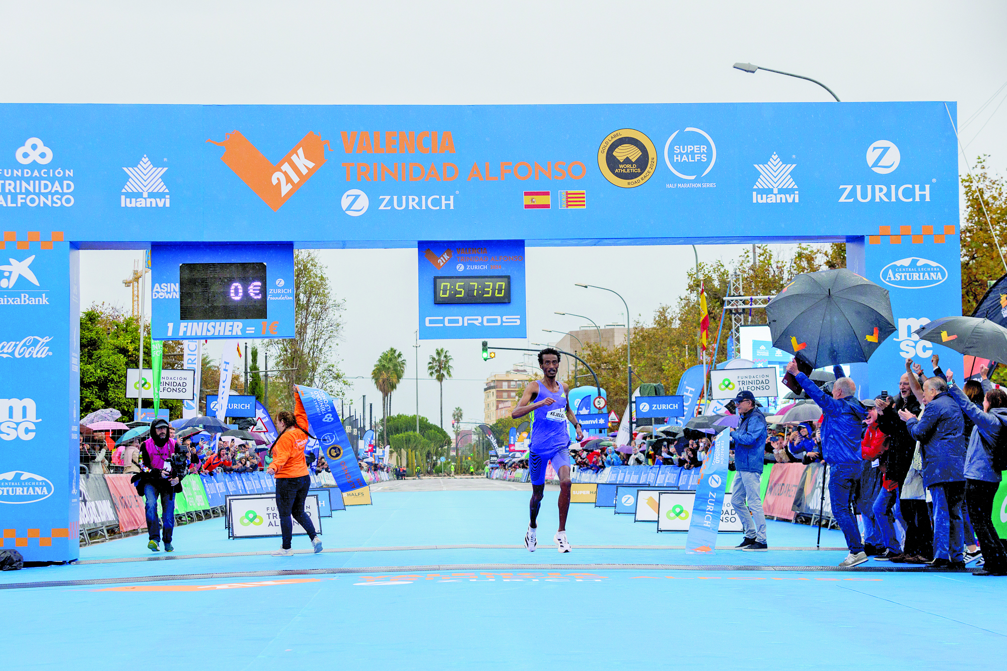 Kejelcha shatters Kiplimo’s record by a second, claims victory in Valencia Half Marathon