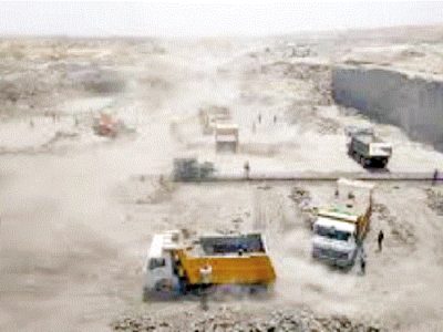 Trucks and lorries in a quarries