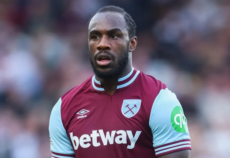 Michail Antonio: West Ham confirm forward involved in car accident