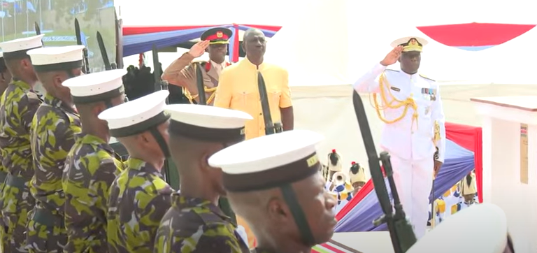 Ruto joins Kenya Navy in celebrating 60th anniversary in full military affair