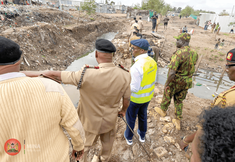 PS Omollo leads youth in clean-up