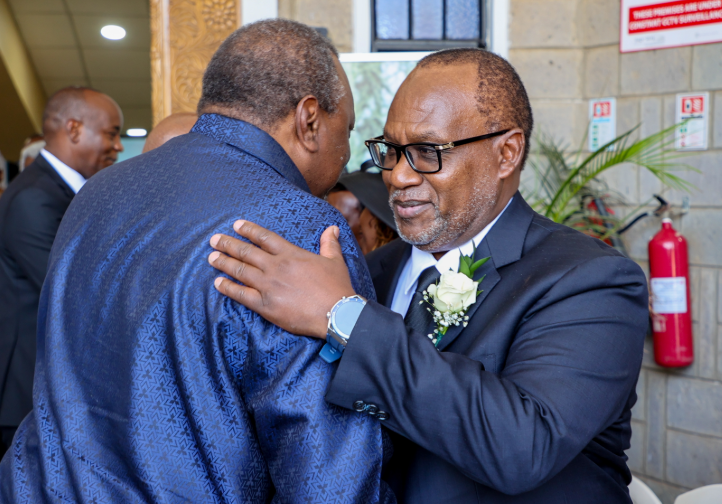 Uhuru mourns Wachira Waruru’s brother Kanja Waruru