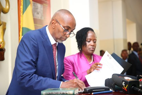 EACC CEO Abdi Mohamud and the Registrar of the Judiciary Winfridah Mokaya during his swearing-in ceremony at Supreme Court on January 13, 2025. PHOTO/@Kenyajudiciary/X