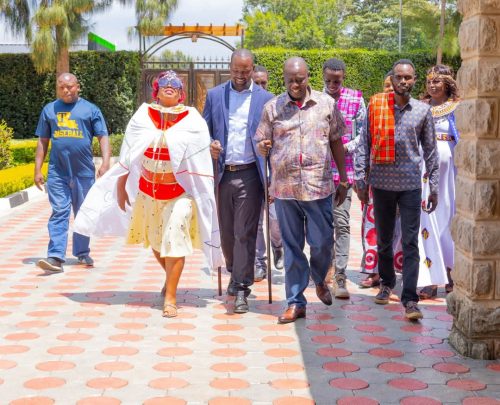 Former Deputy President Rigathi Gachagua with a team from Samburu at his Wamunyoro home. PHOTO/@rigathi/X