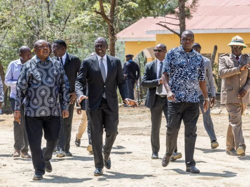President Ruto joins mourners in Baringo County to pay his last respects to the late Senator William Cheptumo. PHOTO/https://www.facebook.com/williamsamoei