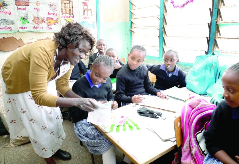 A teacher takes her pupils through a past CBC lesson at a Nairobi school. PHOTO/Print